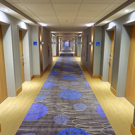 Holiday Inn Express & Suites Vaudreuil-Dorion By Ihg Εξωτερικό φωτογραφία