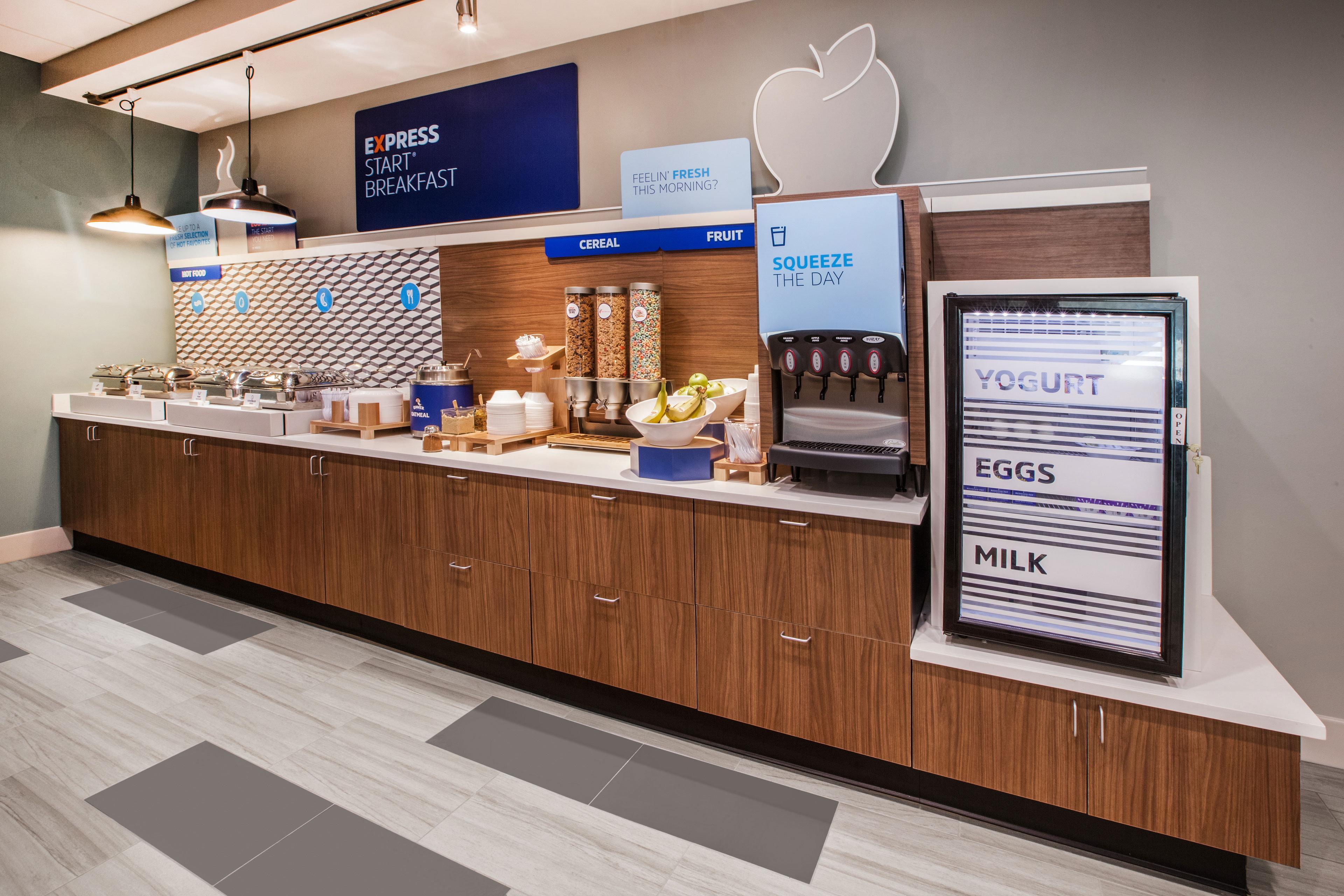 Holiday Inn Express & Suites Vaudreuil-Dorion By Ihg Εξωτερικό φωτογραφία