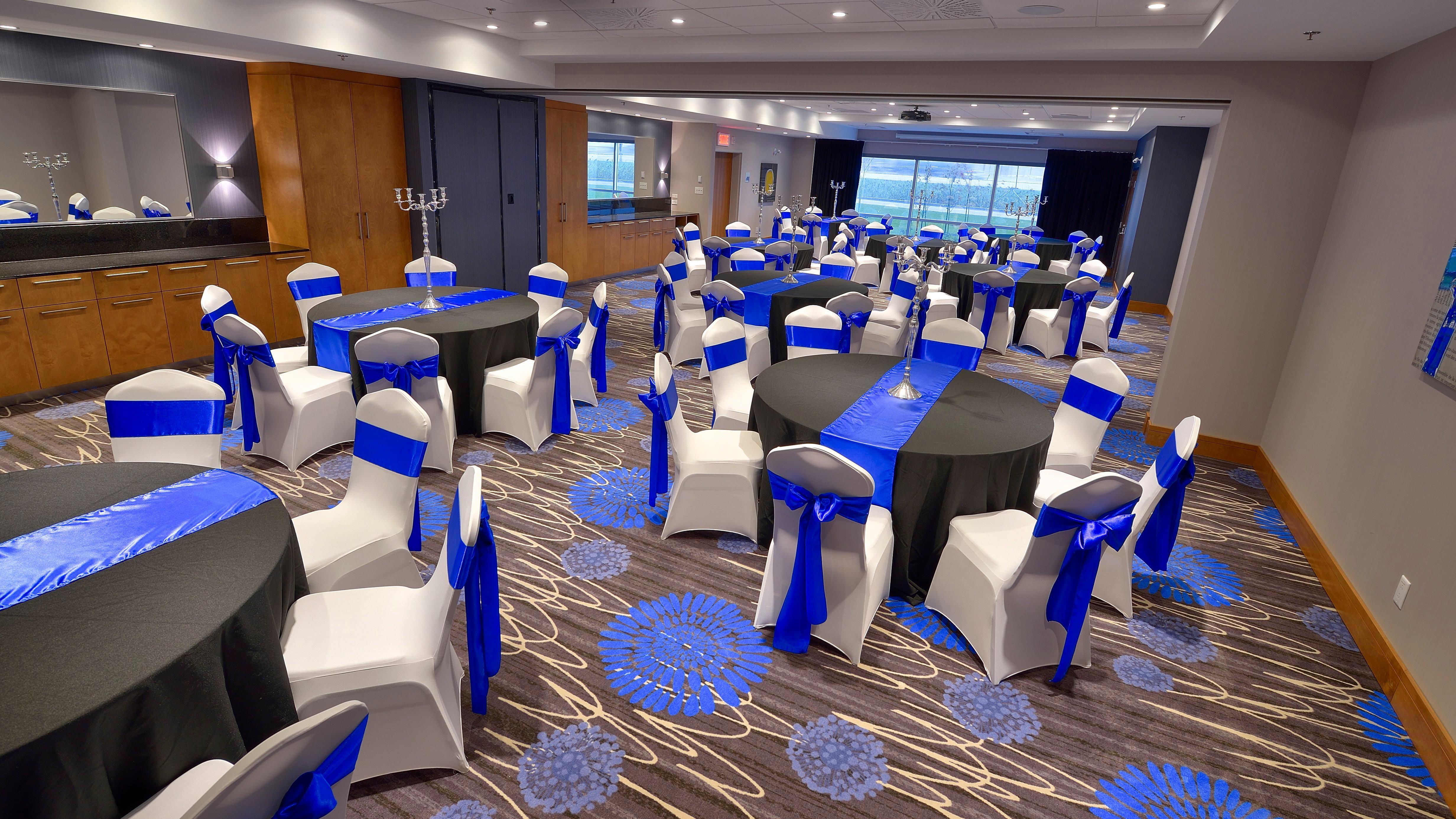 Holiday Inn Express & Suites Vaudreuil-Dorion By Ihg Εξωτερικό φωτογραφία