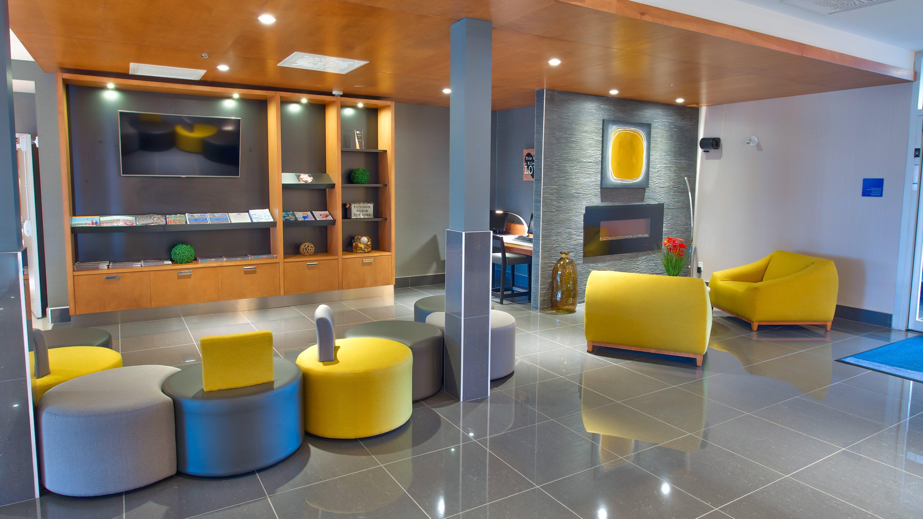 Holiday Inn Express & Suites Vaudreuil-Dorion By Ihg Εξωτερικό φωτογραφία