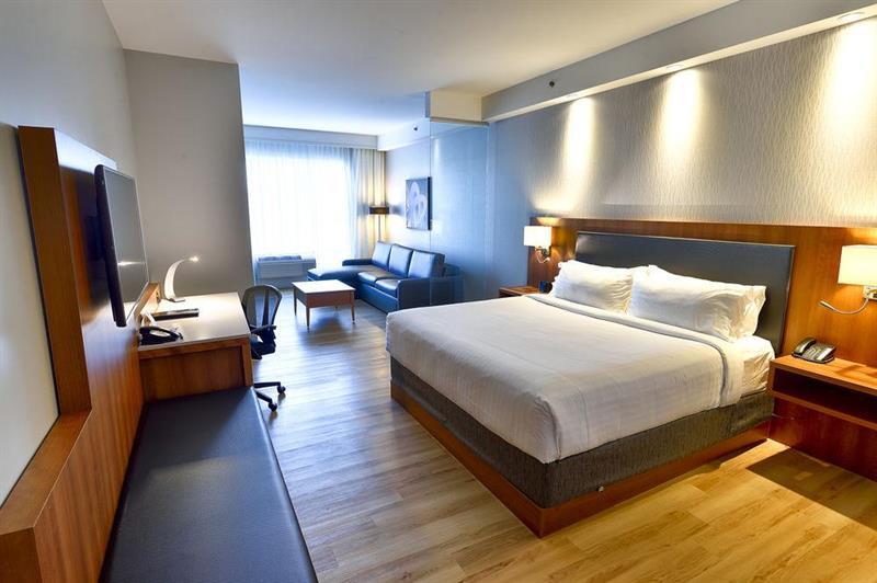 Holiday Inn Express & Suites Vaudreuil-Dorion By Ihg Εξωτερικό φωτογραφία